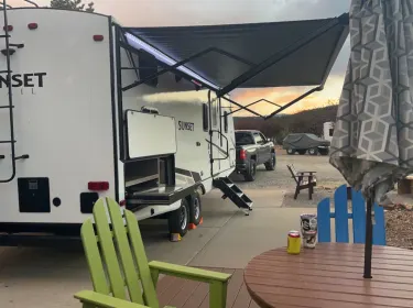 2022 Crossroads RV Sunset Trail Super Lite Travel trailer rental in Grimes, IA