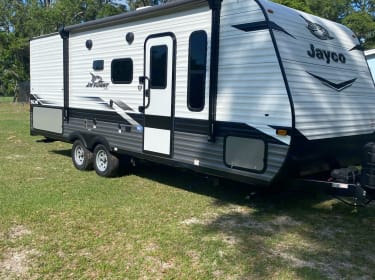 2022 Jayco Jay Flight SLX 8 Travel trailer rental in Tampa, FL