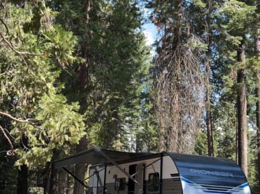 2022 Heartland RVs Pioneer Travel trailer rental in Cutler, CA