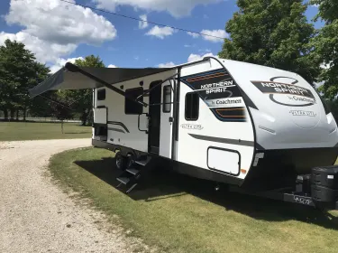 2022 Other Other Travel trailer rental in Naubinway, MI