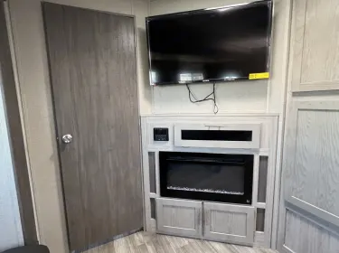 2022 Coachmen Catalina Travel trailer rental in Oxnard, CA