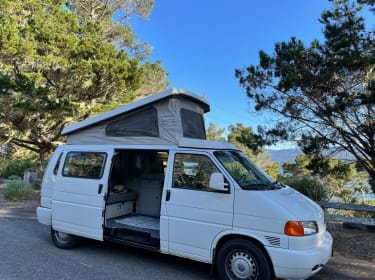 2001 Volkswagen VW T6 Camper Camper van rental in Berkeley, CA