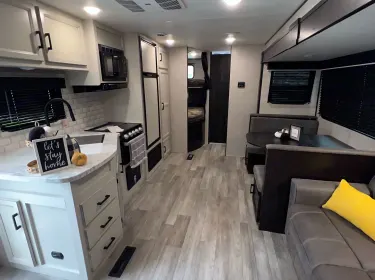 2023 Jayco Jay Flight 267BH Travel trailer rental in Chino, CA