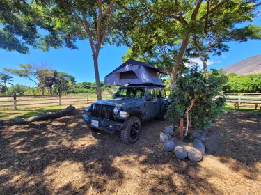 2021 Jeep Wrangler Truck Camper rental in Kahului, HI
