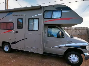 1993 Ford Tioga Montara Class C rental in Tucson, AZ