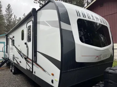 2021 Forest River Rockwood Ultra Lite Travel trailer rental in Post Falls, ID