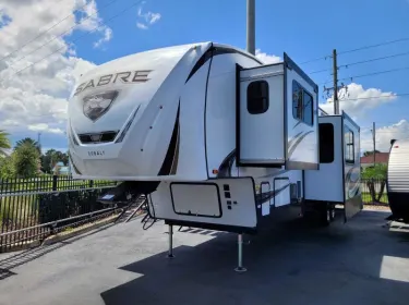 2022 Forest River Saber Fifth-wheel rental in Orlando, FL