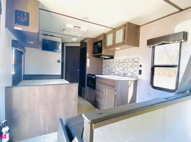 2021 Dutchmen Coleman Travel trailer rental in Greenville, SC