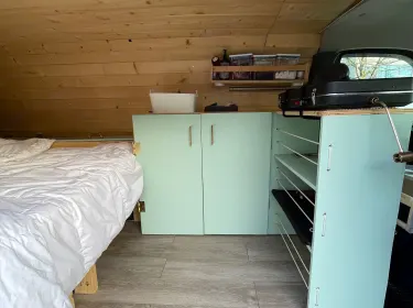 2004 Chevrolet Other Camper van rental in North Vancouver, BC