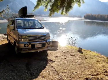 1997 nissan elgrand Camper van rental in Skidegate Landing, BC