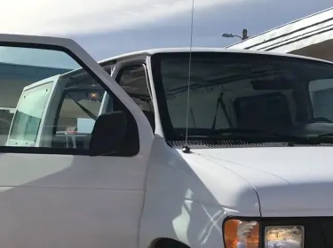 2000 Ford E-150 Camper van rental in Aurora, CO