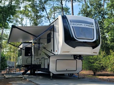 2022 Forest River Cedar Creek Fifth Wheel Fifth-wheel rental in Orlando, FL