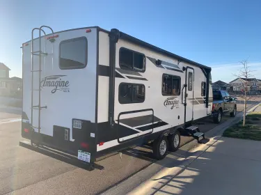2021 Grand Design 23BHE Travel trailer rental in Berthoud, CO