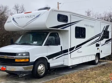 2021 Coachmen 26DS Class C rental in Saint Ignatius, MT