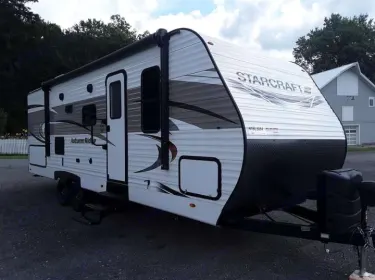 2022 Starcraft Autumn Ridge Travel trailer rental in Azilda, ON