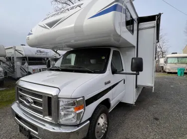 2024 Forest River Sunseeker Class C rental in Portland , OR