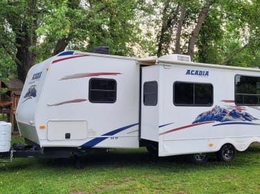 2011 Forest River Lacrosse Travel trailer rental in Williamstown, ON