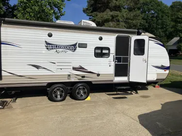 2016 Forest River Wildwood X-Lite Travel trailer rental in Spotsylvania courthouse, VA