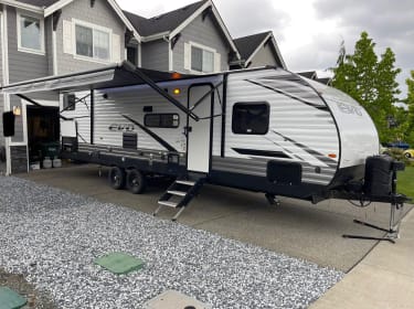 2022 Forest River Evo Travel trailer rental in Puyallup, WA