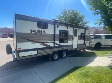 2020 Palomino Palomino puma xle lite 23fbc Travel trailer rental in Pueblo, CO