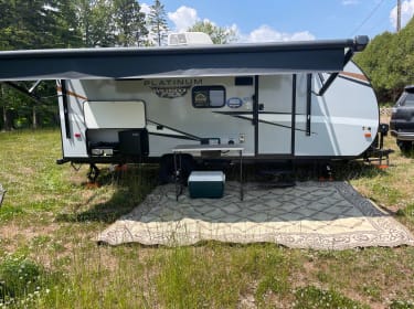 2022 Forest River Wildwood 178 BHSKX Travel trailer rental in Stillwater, MN
