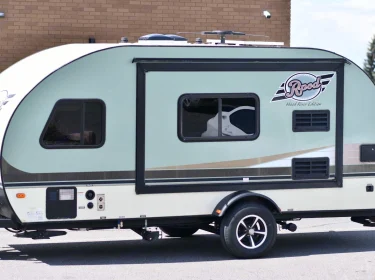 2020 Winnebago MicroMini 2306 BHS Travel trailer rental in Calgary, AB
