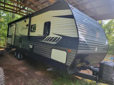2019 Forest River Zinger Lite 280BH Travel trailer rental in Conyers, GA