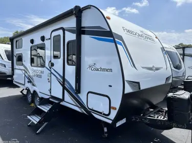 2023 Coachmen Freedom Express Travel trailer rental in RIchmond, TX