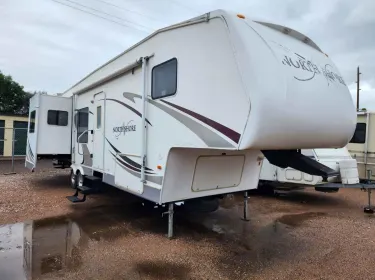 2007 Dutchmen Northshore Fifth-wheel rental in Fort Morgan, CO