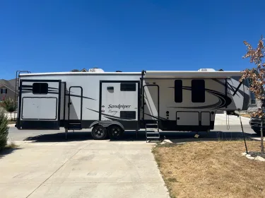 2022 Forest River Sandpiper Fifth-wheel rental in Spring Branch, TX