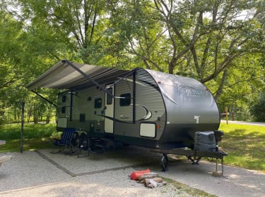 2016 Coachmen Catalina Legacy Travel trailer rental in Morehead, KY