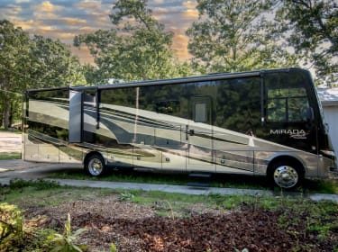 2020 Coachmen Mirada Class A rental in Osage Beach, MO