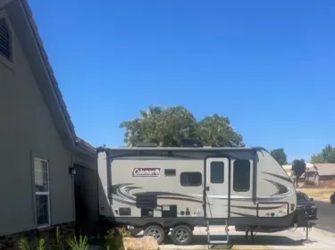 2019 Dutchmen Coleman Light Travel trailer rental in Santa Clara, UT