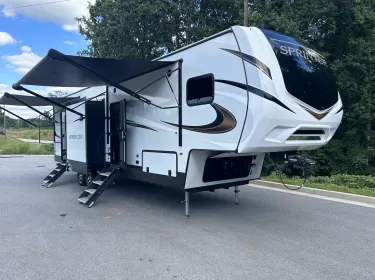 2022 Keystone RV Sprinter Fifth-wheel rental in Delivery Only, GA