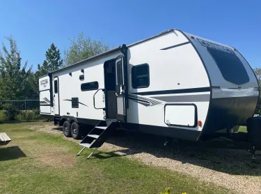 2022 Connect SE Travel trailer rental in Edmonton, AB