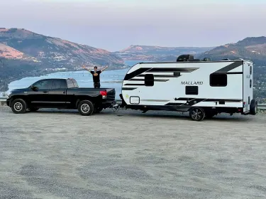 2021 Heartland RVs Mallard Travel trailer rental in Hood River, OR