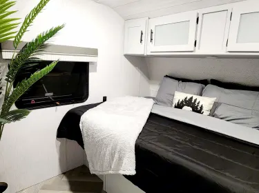 2022 Forest River Wildwood Travel trailer rental in Myerstown, PA