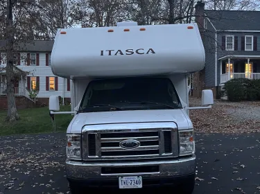 2014 Winnebago Winnebago Class C rental in Midlothian, VA