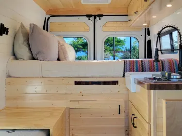 2021 Dodge 1/2 Ton Hemi Camper van rental in Kahului, HI
