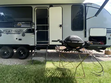 2021 Forest River Salem FSX Platinum Toy Hauler Toy hauler rental in Farmersville, TX