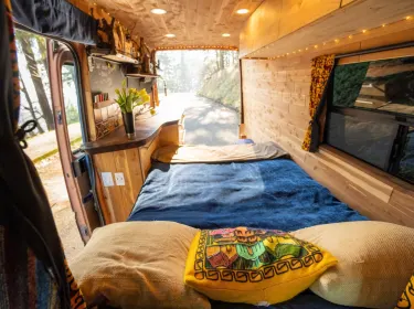 2004 Dodge Sprinter Class B rental in Portland, OR
