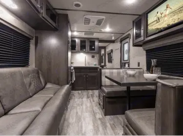 2022 Grand Design Transcend Xplor Travel trailer rental in Valparaiso, IN