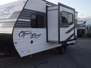 2022 Highland Ridge RV Open Range Travel trailer rental in Riverside, CA