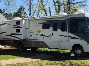 2008 Itasca Sunova Class A rental in Ardmore, AL