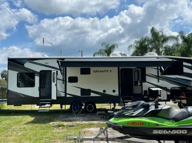 2022 Heartland RVs Gravity Toy Hauler Fifth-wheel rental in Denver, NC