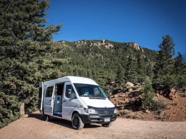 2005 Mercedes-Benz Sprinter Camper van rental in Las Vegas, NV
