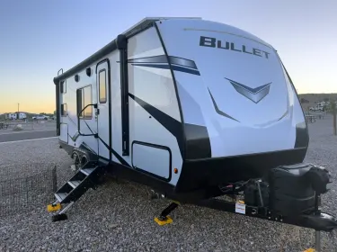 2023 Keystone RV Bullet Ultra Lite Travel trailer rental in Saratoga Springs, UT