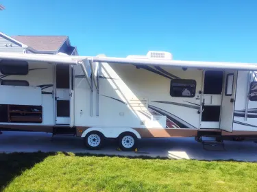2013 Keystone RV Passport Ultra Travel trailer rental in Salem, WI