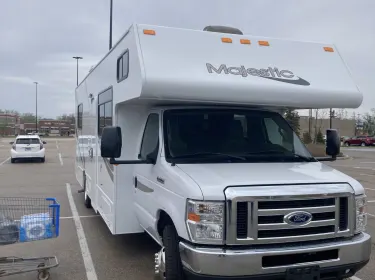 2019 Thor Majestic Class C rental in Lexington, SC