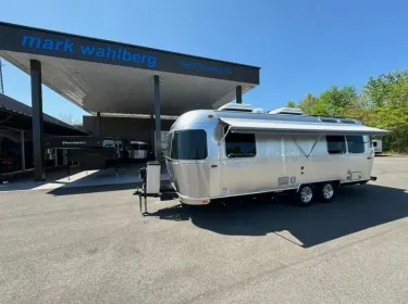 2023 Airstream Flying Cloud Travel trailer rental in Lorain, OH
